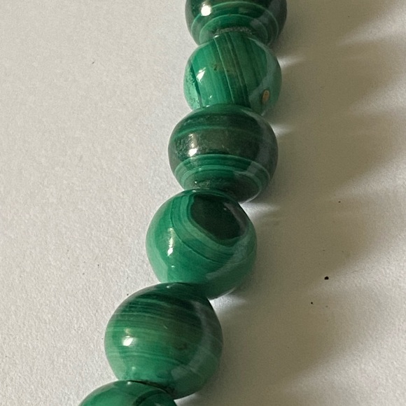 Vintage Carved Malachite Beaded Necklace - Picture 4 of 12